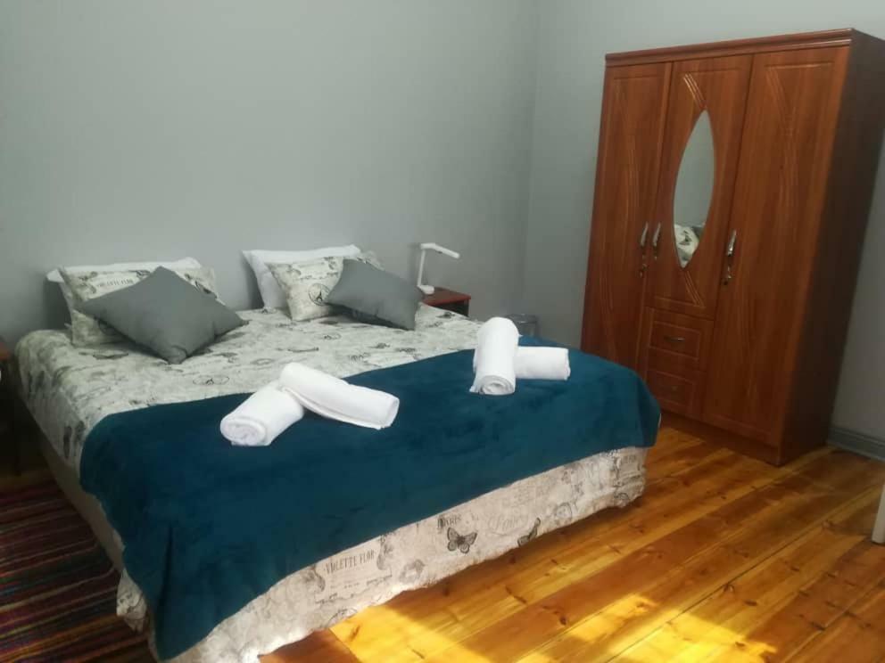 Keetmanshoop Self-Catering Hotel Bagian luar foto