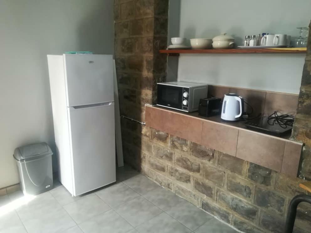 Keetmanshoop Self-Catering Hotel Bagian luar foto