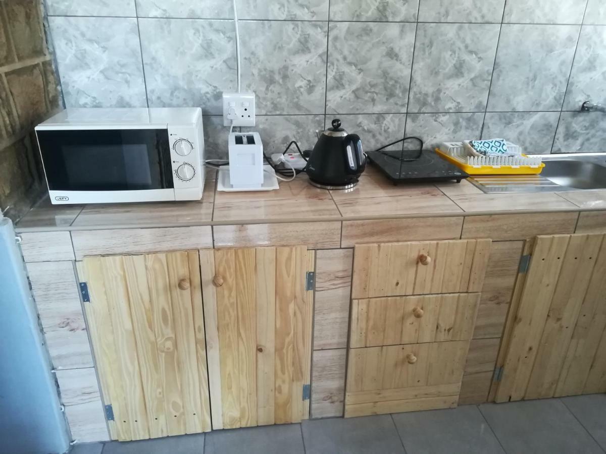 Keetmanshoop Self-Catering Hotel Bagian luar foto