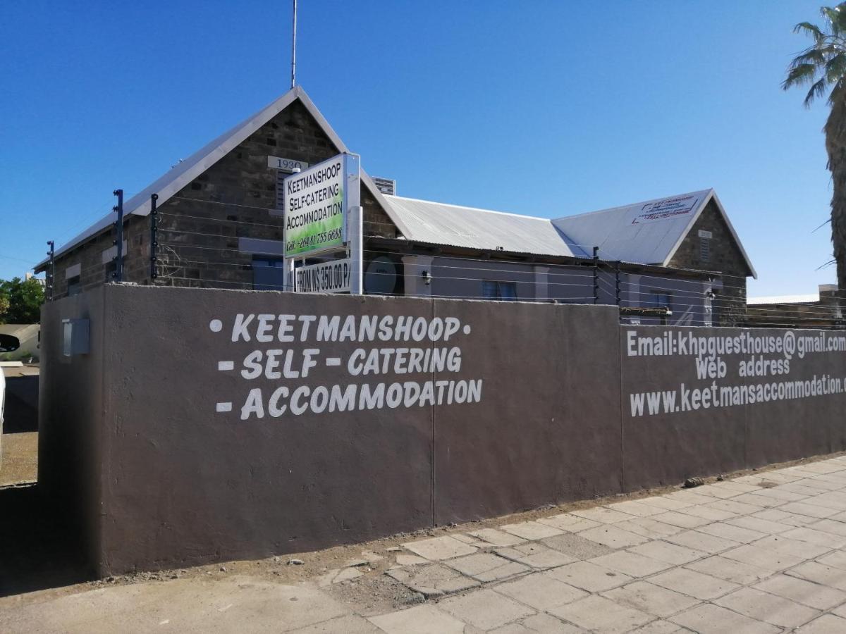 Keetmanshoop Self-Catering Hotel Bagian luar foto