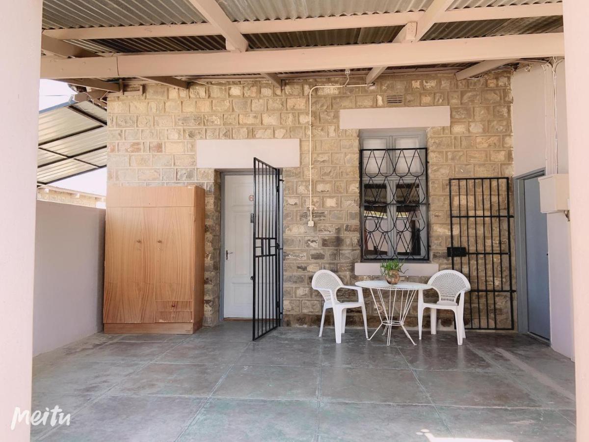Keetmanshoop Self-Catering Hotel Bagian luar foto